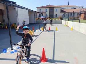 230 jeune sensibilisés au vélo sur les Marches du Velay-Rochebaron