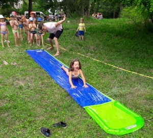 Saint-Maurice-de-Lignon : un pique-nique intergénérationnel au parc de Maubourg