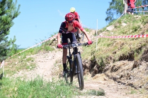 Jeune vététiste : les photos de la course U15-U17 à Montfaucon-en-Velay