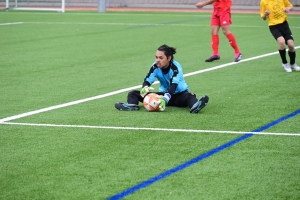 Foot, D2 : Sainte-Sigolène raccroche le bon wagon, Saint-Pal-de-Mons lanterne rouge