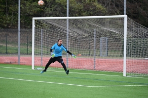 Foot, D2 : Sainte-Sigolène raccroche le bon wagon, Saint-Pal-de-Mons lanterne rouge