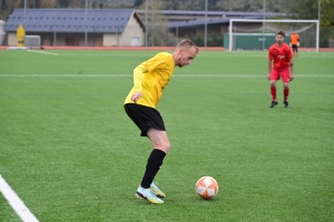 Foot, D2 : Sainte-Sigolène raccroche le bon wagon, Saint-Pal-de-Mons lanterne rouge