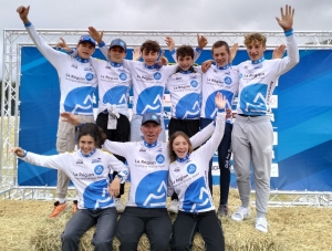 Sainte-Sigolène : Maé Barralon et Noa Tessier en équipe régionale sur le Trophée de France du Jeune Vététiste