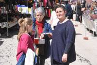 Retournac : la Foire des pâquerettes prend le soleil