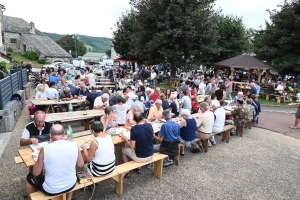 Araules : 138 doublettes de pétanque et plus de 1000 soupes aux choux le 15 août