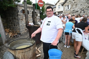 Araules : 138 doublettes de pétanque et plus de 1000 soupes aux choux le 15 août