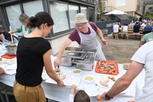 Araules : 138 doublettes de pétanque et plus de 1000 soupes aux choux le 15 août