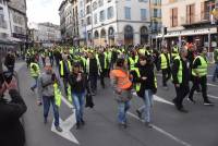 La manifestation régionale des Gilets jaunes au Puy-en-Velay en images