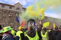 La manifestation régionale des Gilets jaunes au Puy-en-Velay en images