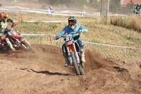 Saint-Maurice-de-Lignon : des pilotes noyés dans la poussière pour la course de prairie