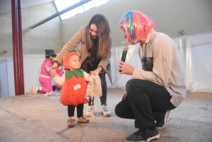 Yssingeaux : 150 enfants défilent sur scène pour le concours de déguisements