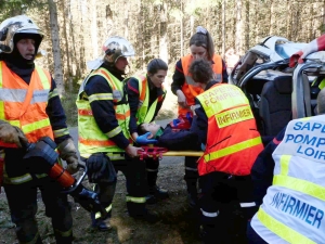 Les pompiers de Saint-Julien-Chapteuil et Fay-sur-Lignon s&#039;entraînent ensemble