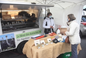 Saint-Bonnet-le-Froid : grosse poussée de champignons et de gourmandises ce week-end