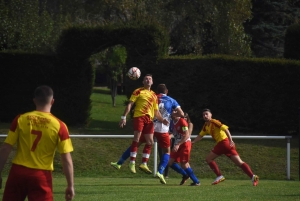 Foot : Sainte-Sigolène abonnée au match nul, Montfaucon-Montregard ne décolle pas