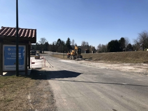 Montfaucon-en-Velay : les travaux ont commencé sur l&#039;aire de covoiturage La Vigne