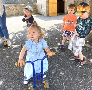 Deuxième matinée de découverte de l’école de Grazac pour les futurs écoliers