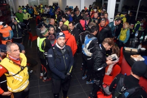 Une nuit blanche pour 325 coureurs entre Le Puy et Firminy