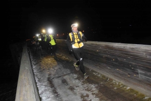 Une nuit blanche pour 325 coureurs entre Le Puy et Firminy