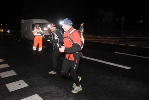 Une nuit blanche pour 325 coureurs entre Le Puy et Firminy