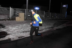 Une nuit blanche pour 325 coureurs entre Le Puy et Firminy