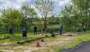 Saint-Maurice-de-Lignon : les villageois de &quot;Loucéa&quot; en plein nettoyage de printemps