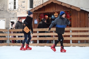 Yssingeaux : la patinoire est ouverte tous les après-midi dans le centre-ville