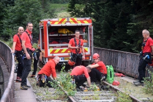 Les pompiers spécialisés en milieu périlleux de Loire et Haute-Loire mis en situation