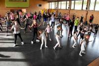 Saint-Maurice-de-Lignon : cent participantes à la zumba party