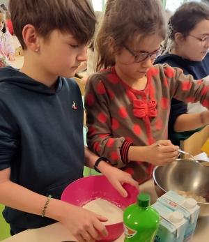 Retournac : des crêpes partagées par les écoliers de Charrées et Jussac