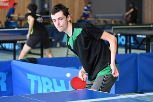 Tennis de table : Adrien Lebrat remporte deux titres de champion