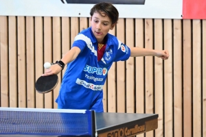 Tennis de table : Adrien Lebrat remporte deux titres de champion