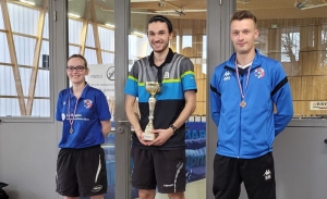 Tennis de table : Adrien Lebrat remporte deux titres de champion