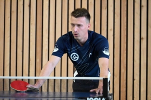 Tennis de table : Adrien Lebrat remporte deux titres de champion