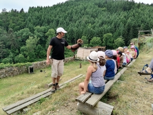 Bas-en-Basset : les maternelles de l&#039;école publique au temps des chevaliers