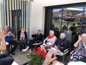 Saint-Maurice-de-Lignon : un projet danse à la résidence Le Bel Âge