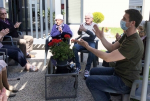 Saint-Maurice-de-Lignon : un projet danse à la résidence Le Bel Âge