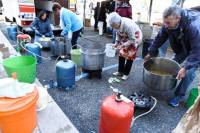 Une centaine de personnes pour le repas solidaire