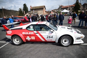 Dunières : les passionnés de voitures anciennes aux anges avec le Tour Auto