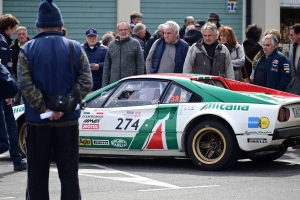 Dunières : les passionnés de voitures anciennes aux anges avec le Tour Auto