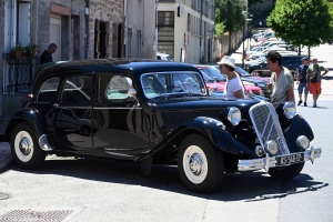 Monistrol-sur-Loire : nostalgie autour d&#039;une exposition de voitures