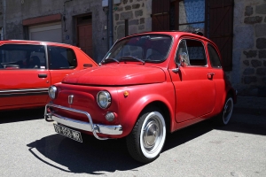 Monistrol-sur-Loire : nostalgie autour d&#039;une exposition de voitures