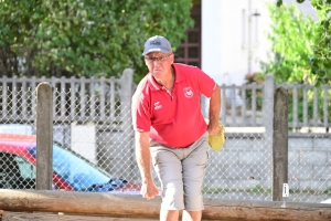 Pétanque : quatre triplettes se qualifient à Aurec pour la finale de la Coupe des clubs de l&#039;Yssingelais