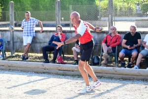 Pétanque : quatre triplettes se qualifient à Aurec pour la finale de la Coupe des clubs de l&#039;Yssingelais