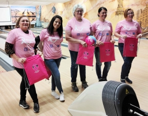 Yssingeaux : une action &quot;Bowling Rose&quot; organisée au bowling