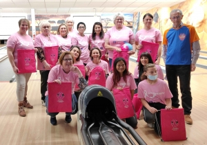 Yssingeaux : une action &quot;Bowling Rose&quot; organisée au bowling