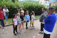 Retournac : les enfants du centre de loisirs du Cros initiés à la pétanque