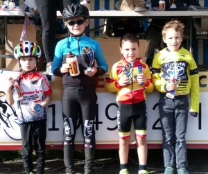 Cyclisme: l&#039;école de vélo du Vélo Club du Velay se distingue au cyclo-cross de Firminy Vert