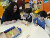 Sainte-Sigolène : les parents au côté de leurs enfants à l&#039;école maternelle