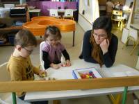 Sainte-Sigolène : les parents au côté de leurs enfants à l&#039;école maternelle