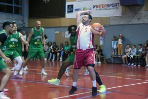 Basket, D2 : Beauzac craque dans le match au sommet contre Le Chambon-Feugerolles